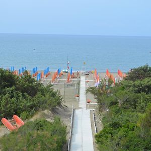 Hotel Belmare